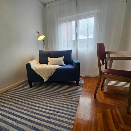 R2R - Coqueto apartamento en Oviedo - 645A *