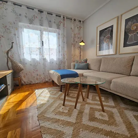 R2R - Coqueto apartamento en Oviedo - 645A Apartamento *